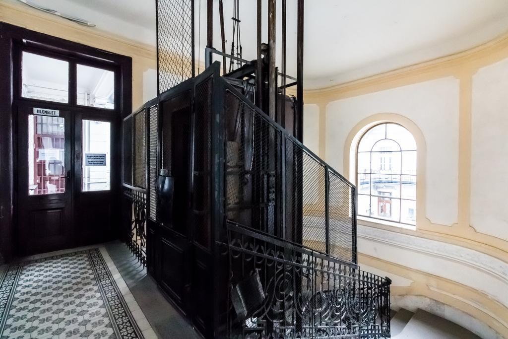 Bpr Opera Lux Treasure Apartment Budapest Exterior photo