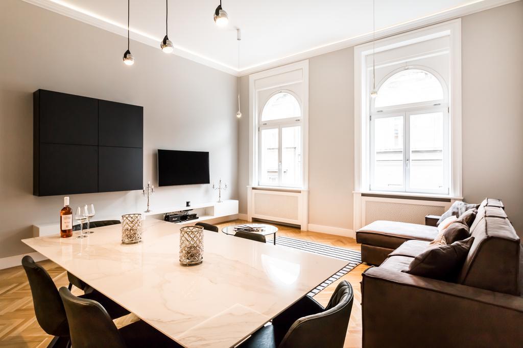 Bpr Opera Lux Treasure Apartment Budapest Exterior photo